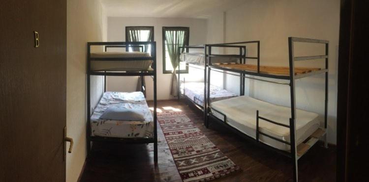 ODA GuestHouse Prizren Extérieur photo